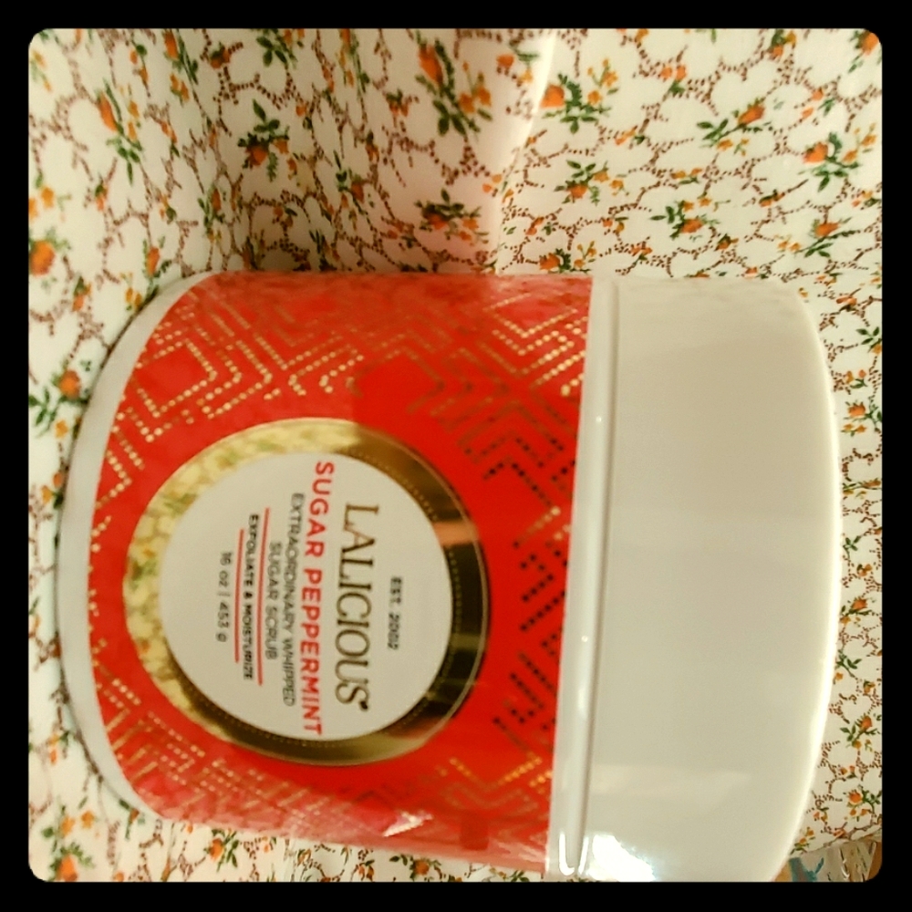 Lalicious sugar pepermint whipped scrub